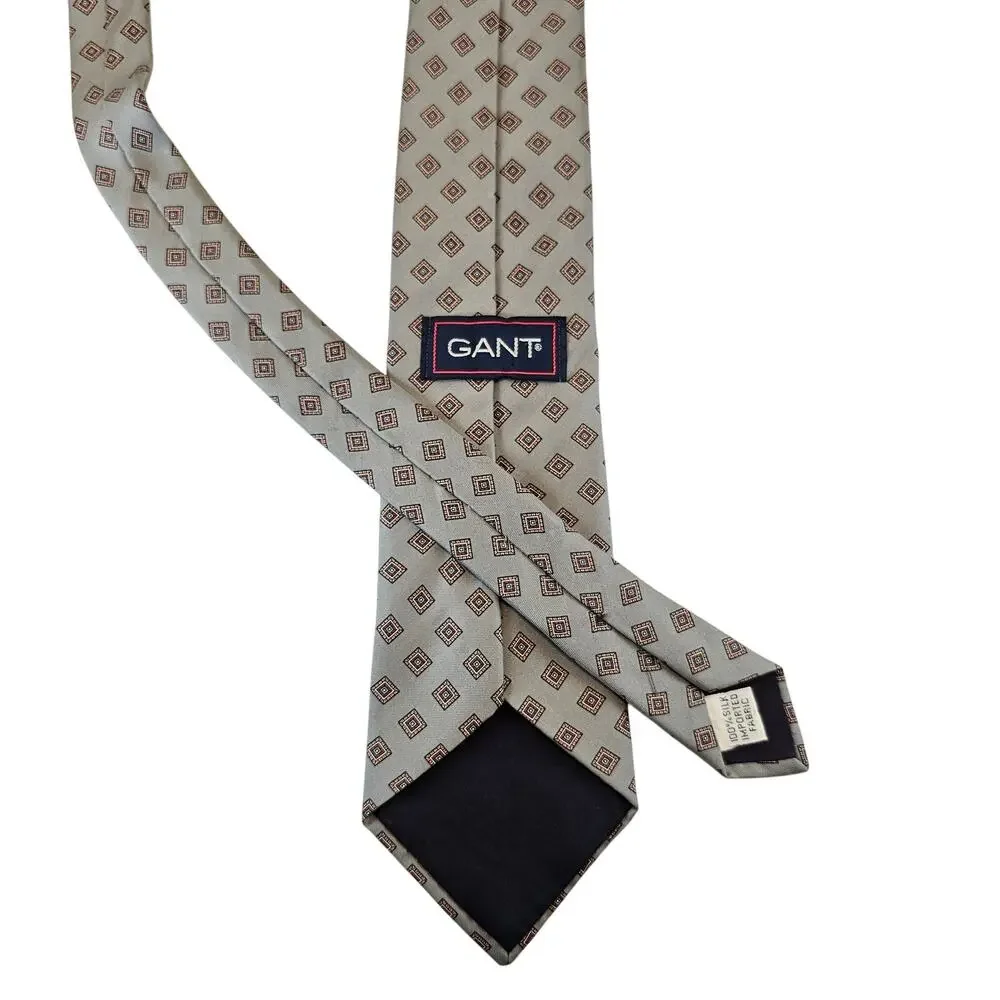 GANT Mens Silk Necktie Gray Geometric Diamond Pattern Classic Tie 59” 3.5”